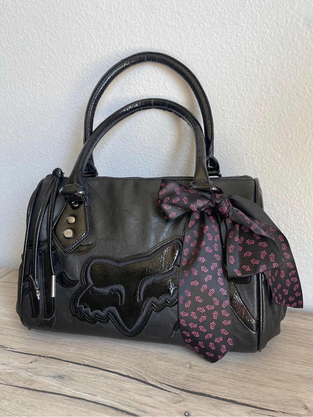 Vintage Y2K RARE FOX Racing Black Handbag  satchel Purse with Pink Logo Ribbon